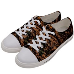 Always On My Mind Tobe Map Places Travel Vintage Men s Low Top Canvas Sneakers by Salman4z