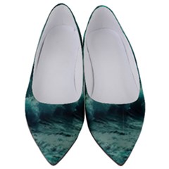 Waves Ocean Sea Tsunami Nautical 2 Women s Low Heels by Jancukart