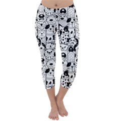 Seamless-pattern-with-black-white-doodle-dogs Capri Winter Leggings  by Salman4z