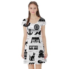 Dark-seamless-pattern-symbols-landmarks-signs-egypt --- Short Sleeve Skater Dress