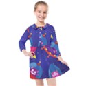 Cartoon-funny-aliens-with-ufo-duck-starry-sky-set Kids  Quarter Sleeve Shirt Dress View1