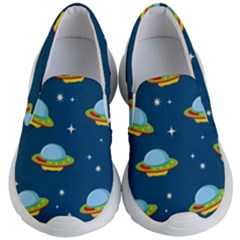 Seamless-pattern-ufo-with-star-space-galaxy-background Kids Lightweight Slip Ons by Salman4z