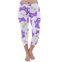 Purple-owl-pattern-background Capri Winter Leggings  by Salman4z