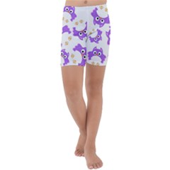 Purple-owl-pattern-background Kids  Lightweight Velour Capri Yoga Leggings by Salman4z