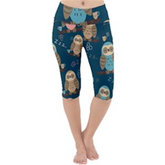 Seamless-pattern-owls-dreaming Lightweight Velour Cropped Yoga Leggings