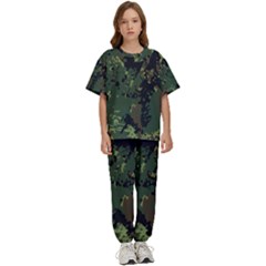 Military Background Grunge Kids  Tee And Pants Sports Set by pakminggu