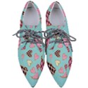 Seamless Pattern With Heart Shaped Cookies With Sugar Icing Pointed Oxford Shoes View1