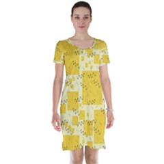 Party Confetti Yellow Squares Short Sleeve Nightdress