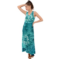 Nature Wallpaper Bubbles Water Bubbly V-neck Chiffon Maxi Dress by pakminggu