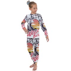 Gray Wolf Beach Waves A Wolf Animal Retro Kids  Long Sleeve Set  by pakminggu