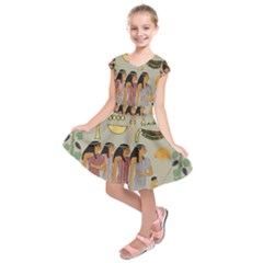 Egyptian Paper Women Child Owl Kids  Short Sleeve Dress by Mog4mog4