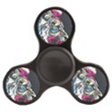 Angry Male Lion Roar Finger Spinner View1