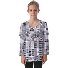 Black And White Geometric Patterns Kids  V Neck Casual Top