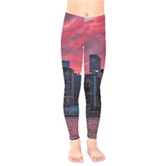 Skyline Sunset United States Reflection Usa,new York Manhattan Kids  Leggings by Bakwanart