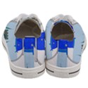 Wal-fish-small-world-lake-sea Men s Low Top Canvas Sneakers View4