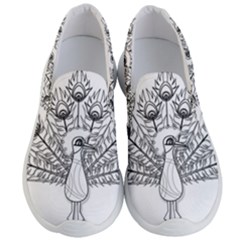 Peacock-plumage-display-bird Men s Lightweight Slip Ons