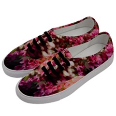 Pink Flower Men s Classic Low Top Sneakers