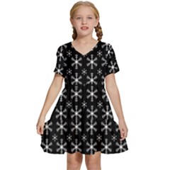 Snowflakes Background Pattern Kids  Short Sleeve Tiered Mini Dress by Cowasu