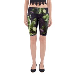 Drink Spinach Smooth Apple Ginger Yoga Cropped Leggings by Ndabl3x