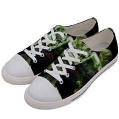 Drink Spinach Smooth Apple Ginger Men s Low Top Canvas Sneakers by Ndabl3x