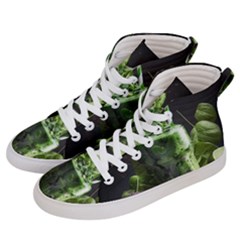 Drink Spinach Smooth Apple Ginger Women s Hi-top Skate Sneakers by Ndabl3x