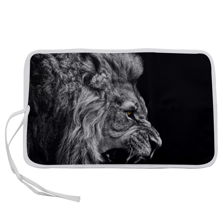 Angry Male Lion Roar Pen Storage Case (M)