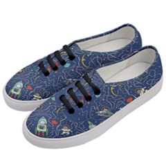 Cat-cosmos-cosmonaut-rocket Women s Classic Low Top Sneakers