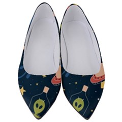 Seamless-pattern-with-funny-aliens-cat-galaxy Women s Low Heels by Wav3s