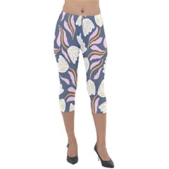 Flowers Pattern Floral Pattern Lightweight Velour Capri Leggings 