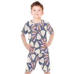 Flowers Pattern Floral Pattern Kids  Tee And Shorts Set