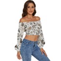 Paisley Pattern Background Graphic Long Sleeve Crinkled Weave Crop Top View3