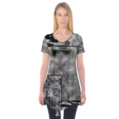 Background Pattern Geometric Design Short Sleeve Tunic  by Vaneshop