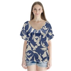 Bird Animal Animal Background V-neck Flutter Sleeve Top by Vaneshop