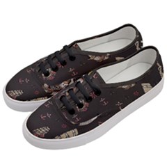 Vintage Tattoos Nautical Women s Classic Low Top Sneakers by Vaneshop