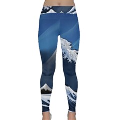 The Great Wave Off Kanagawa Classic Yoga Leggings