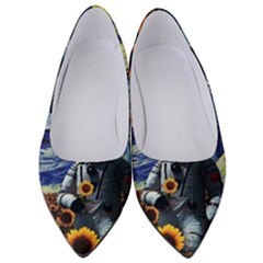 Starry Surreal Psychedelic Astronaut Space Women s Low Heels by Cowasu