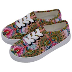 Pink Peacock Bird Pattern Texture Kids  Classic Low Top Sneakers by Cowasu