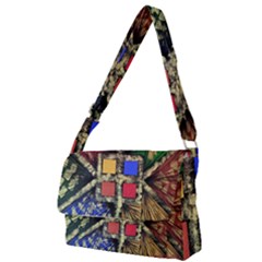 Fb9e6132-103b-4b96-af9a-0876c8fd7fcd 52d9a5da-4aa4-4d33-9cf4-486d48c5bb52 Full Print Messenger Bag (s)