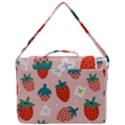 Strawberry-seamless-pattern Box Up Messenger Bag View3