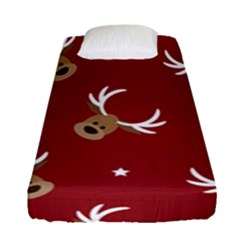 Cute-reindeer-head-with-star-red-background Fitted Sheet (single Size) by uniart180623