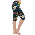 Seamless-pattern-with-breakfast-symbols-morning-coffee Lightweight Velour Cropped Yoga Leggings View3