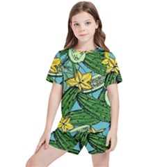 Seamless-pattern-with-cucumber-slice-flower-colorful-hand-drawn-background-with-vegetables-wallpaper Kids  Tee And Sports Shorts Set by uniart180623