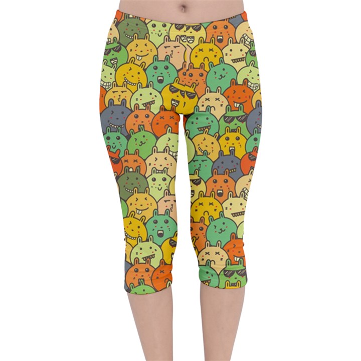 Seamless Pattern With Doodle Bunny Velvet Capri Leggings 