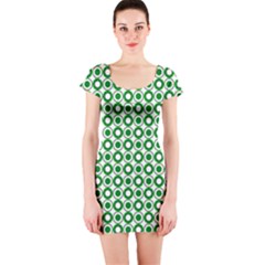 Mazipoodles Green White Donuts Polka Dot  Short Sleeve Bodycon Dress by Mazipoodles