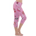 Valentine Pattern Capri Yoga Leggings View3