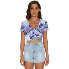 Ramen Kanji Vaporwave Artwork Minimalism V-neck Crop Top by Bangk1t