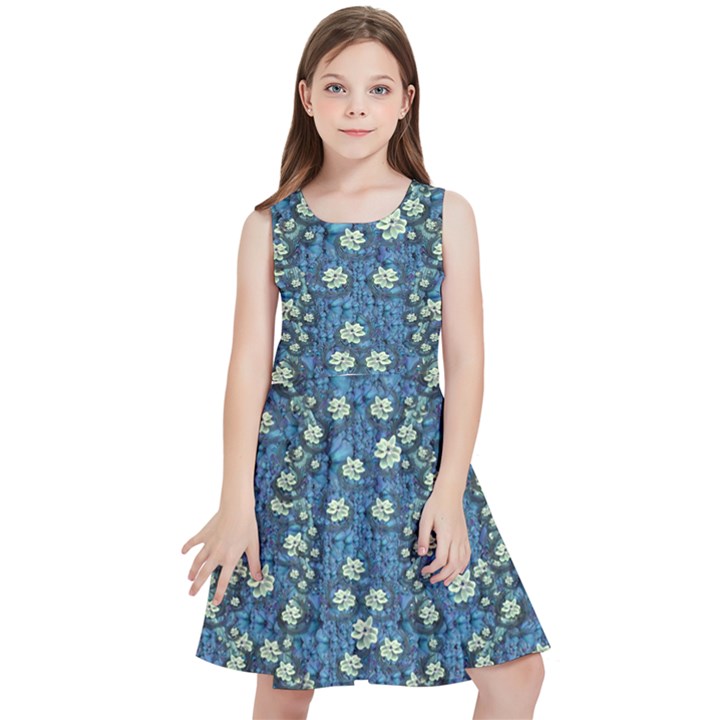 Lotus Bloom In The Calm Sea Of Beautiful Waterlilies Kids  Skater Dress