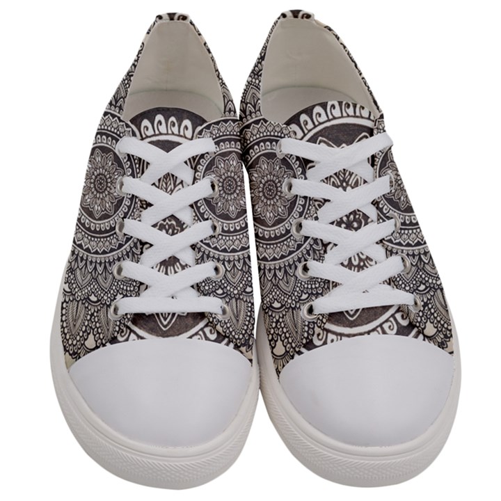 Mandala Circles Drawing Pattern Men s Low Top Canvas Sneakers