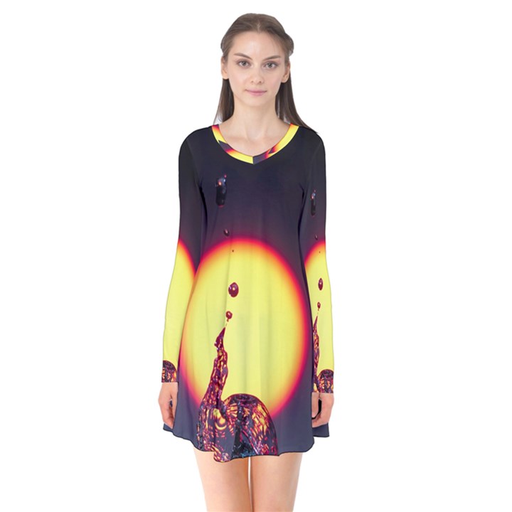 High Speed Waterdrop Drops Water Long Sleeve V-neck Flare Dress