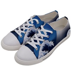 The Great Wave Off Kanagawa Women s Low Top Canvas Sneakers by Grandong